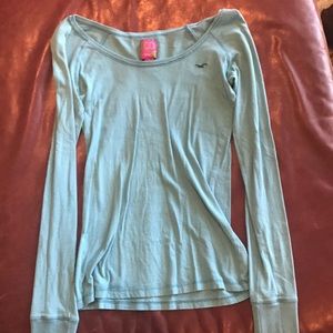 Blue hollister longs sleeve shirt
